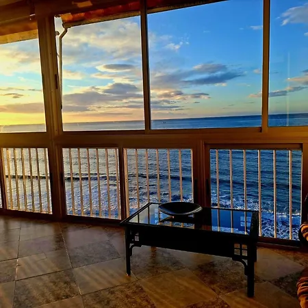 First Line, Highest Floor And Center! * 卡尔佩